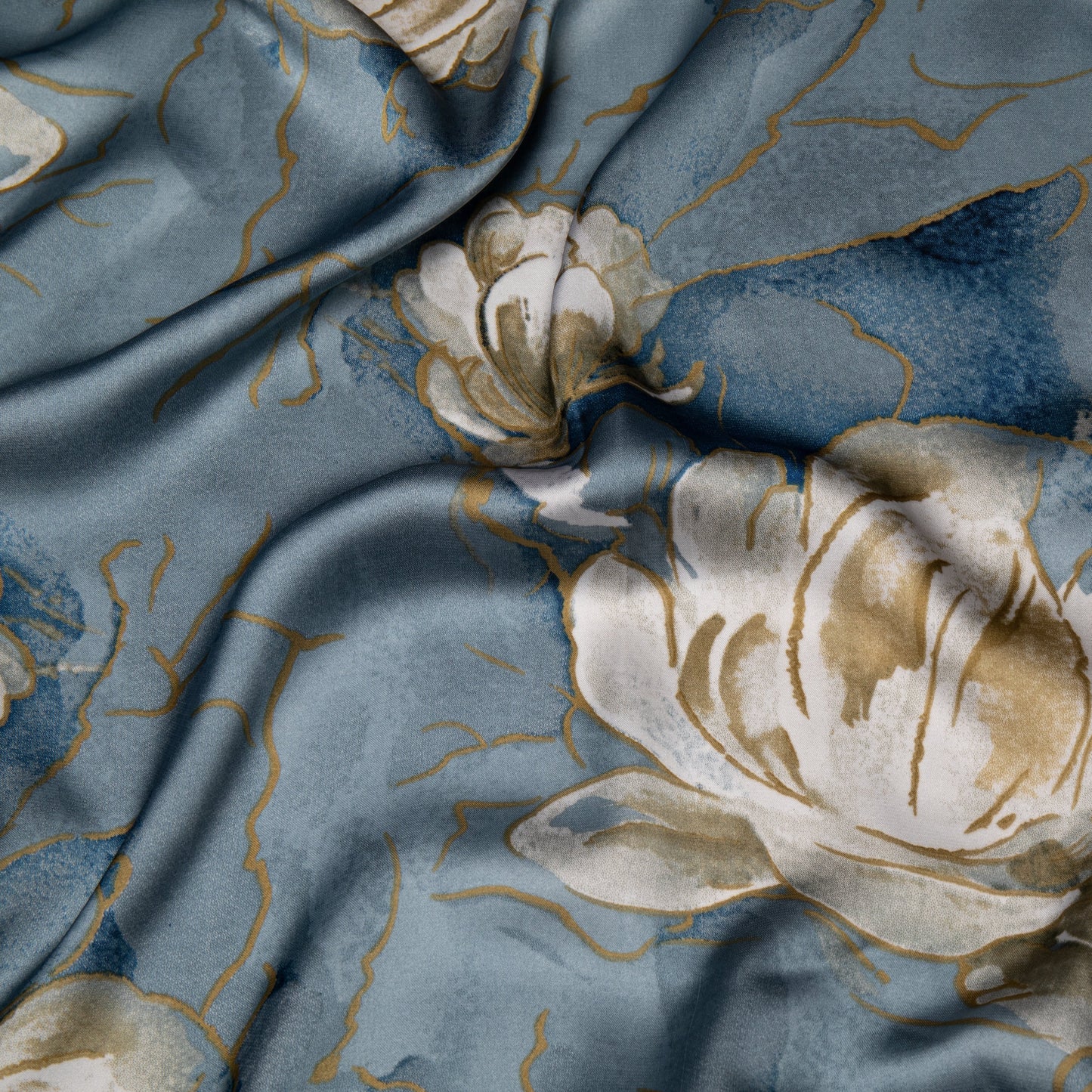 The Luxury Nursing Shawl - Water Lily