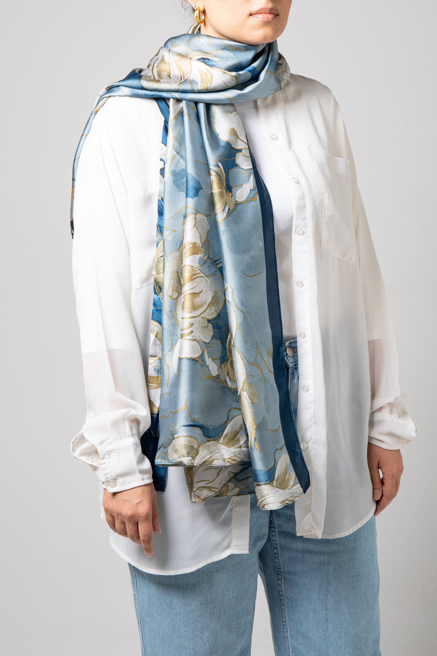 The Luxury Nursing Shawl - Water Lily