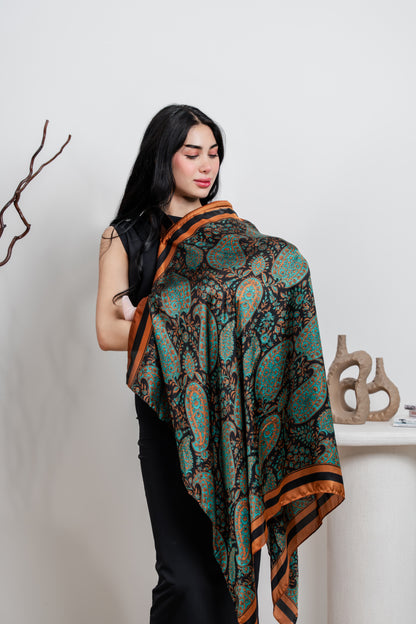 Black Orange UK Breastfeeding Cover - Auralai