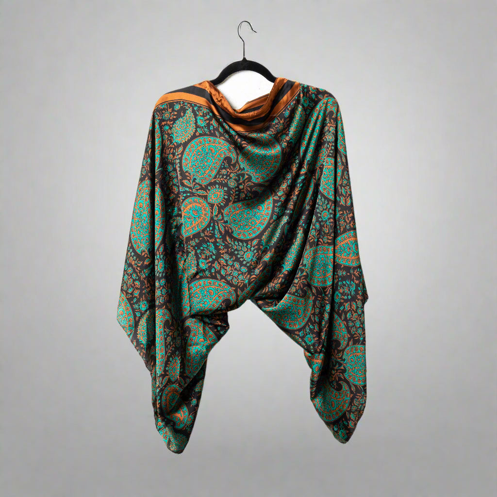 Black Orange UK Breastfeeding Cover - Auralai