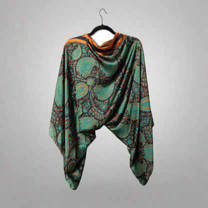 Black Orange UK Breastfeeding Cover - Auralai