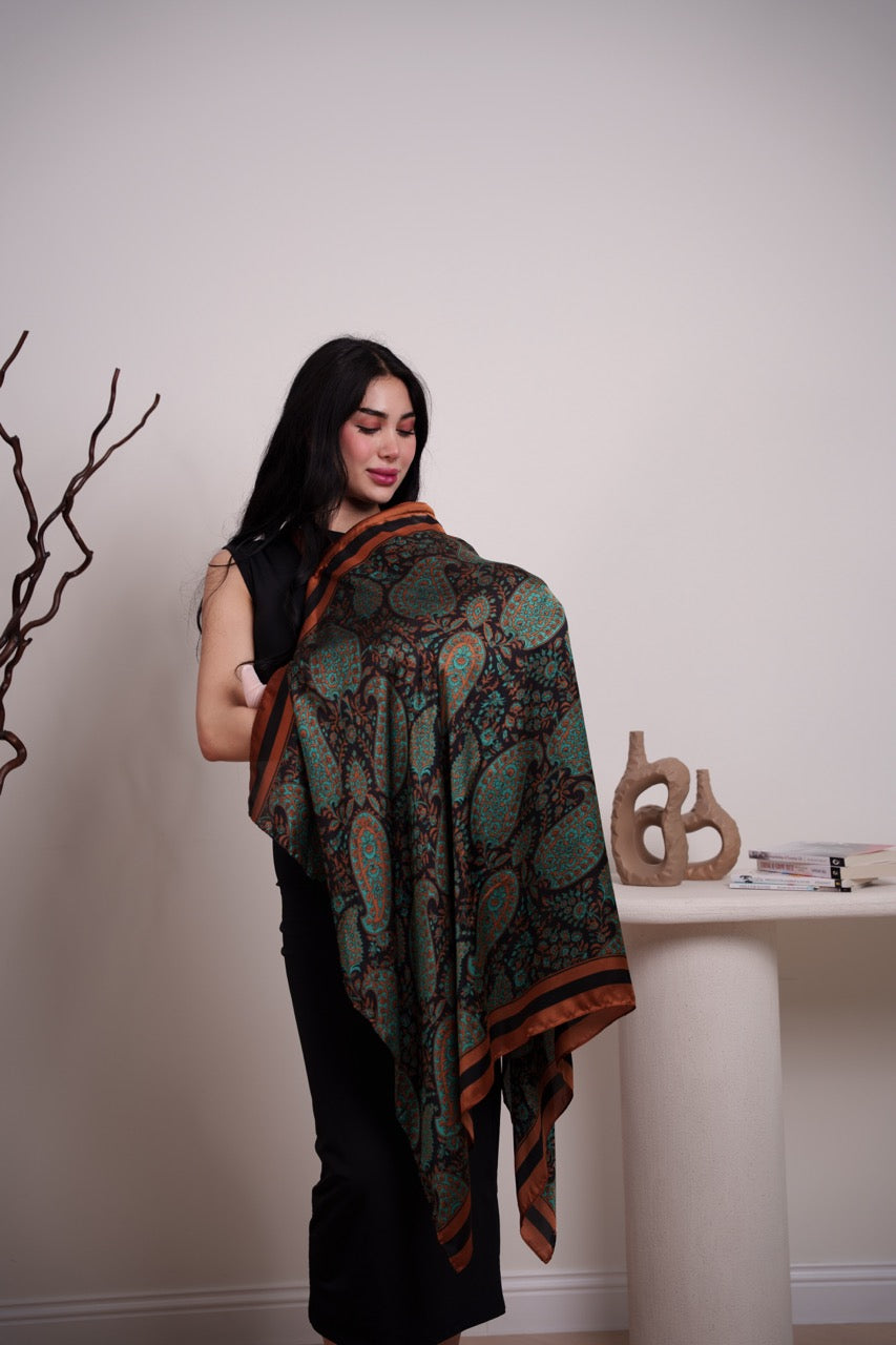 UAE Breastfeeding Shawl - Auralai
