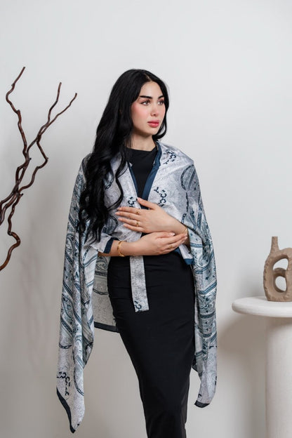 Breastfeeding Cover in Sky Haze - AuraLai